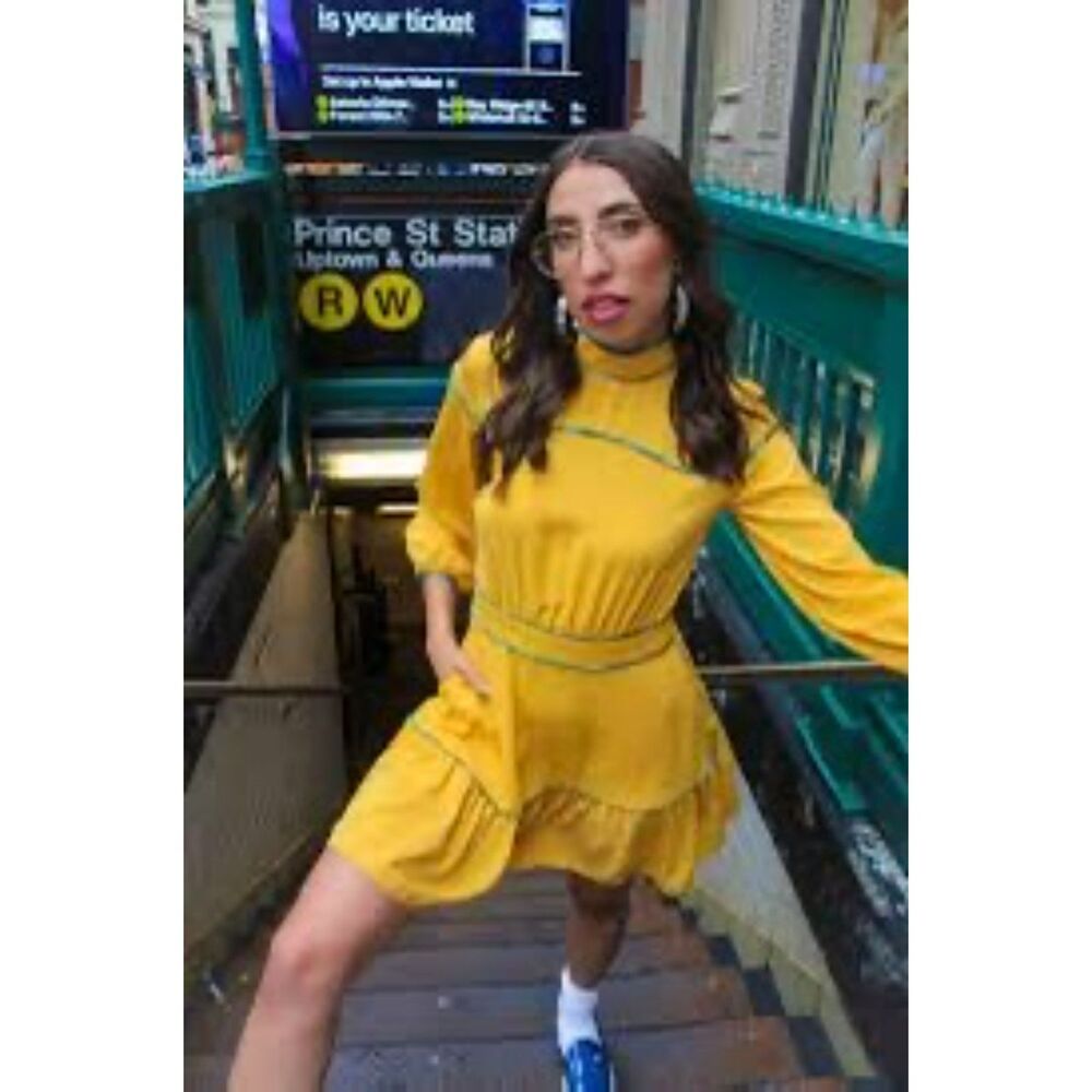 Caroline Vazzana Yellow Long Sleeved Blue Floral Seamed Mini Dress, size M
